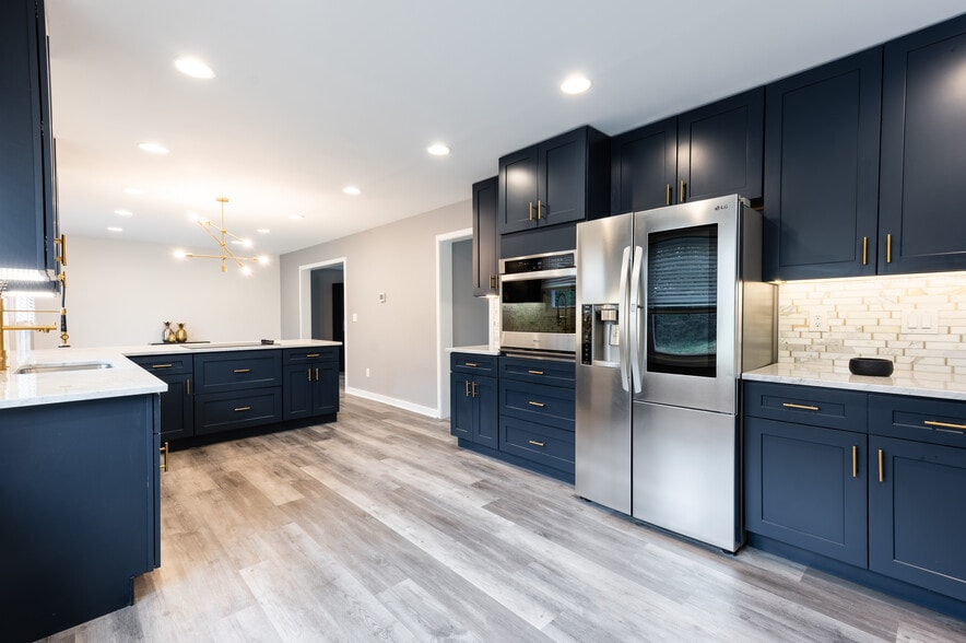 Building Photo - 111 Belmont Dr