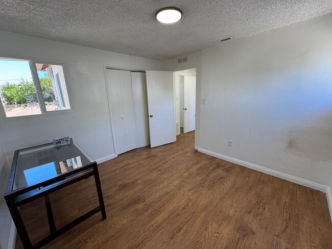 Building Photo - 4301 160th St