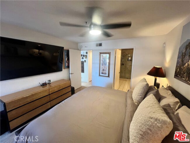 Building Photo - 500 E Amado Rd