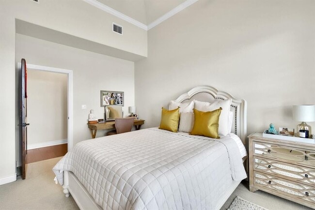 Building Photo - 101 Montagna Cove