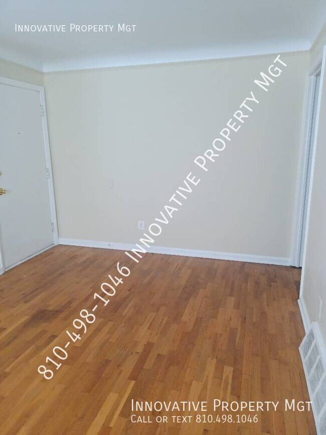Building Photo - 1309 Clancy Ave