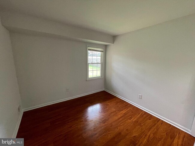 Building Photo - 14402 Cool Oak Ln