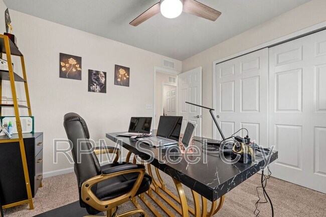 Building Photo - 1905 Manassa St