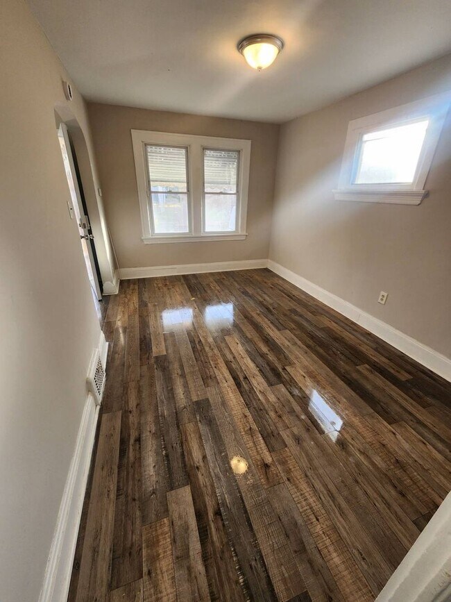 Building Photo - Beautiful 3-Bedroom Home for Rent – Perfect for Families!