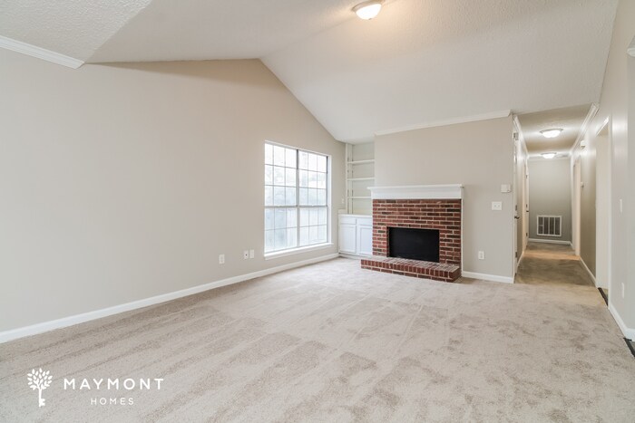 Building Photo - 208 Salusbury Ln