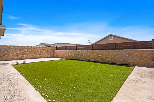 Building Photo - 4989 Marcella Santillana