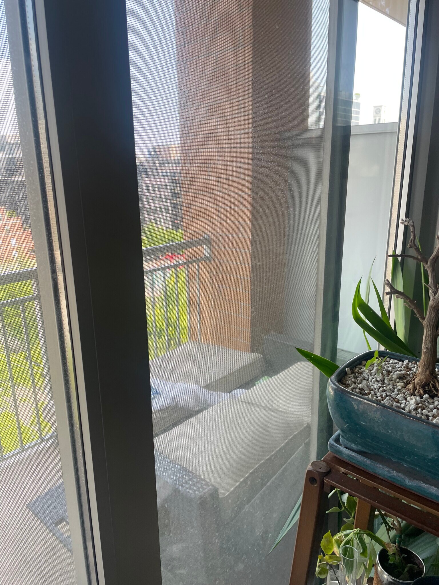 Building Photo - 950 W Monroe St