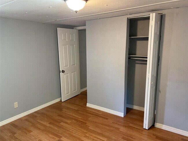 Building Photo - 5068 Santos Rd