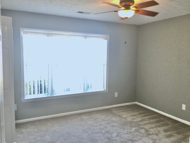 Building Photo - Coming Soon! 4 Bedroom 2 Bathroom Home