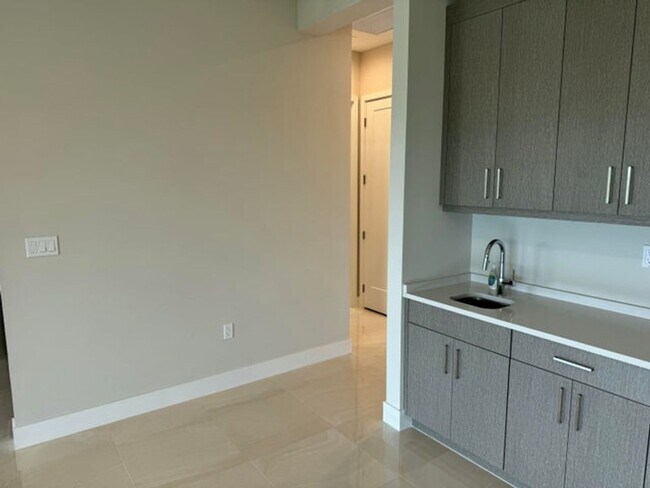 Building Photo - 10033 Stockrun Dr