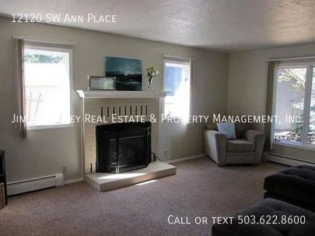 Building Photo - Well Maintained Tigard Home - Great Indoor...