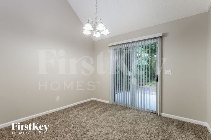 Building Photo - 5835 Shadewater Dr