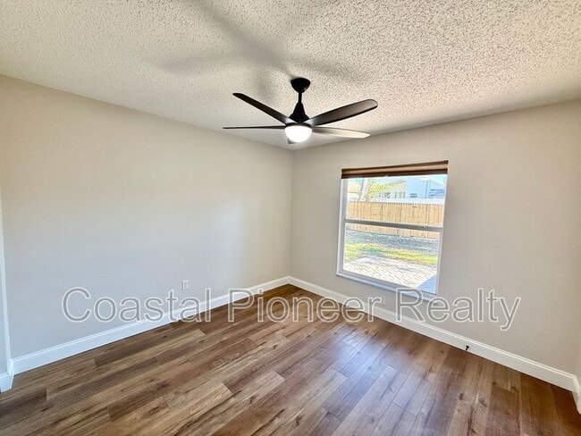 Building Photo - 8725 Huntfield St