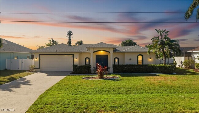 Building Photo - 1012 SE 5th Terrace