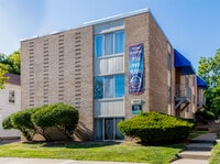 Building Photo - 425 Hill-425-103