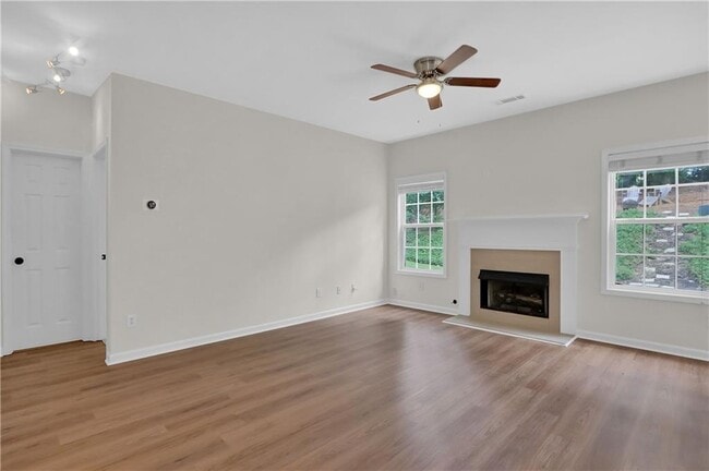 Building Photo - 5891 Buckner Creek Dr SE