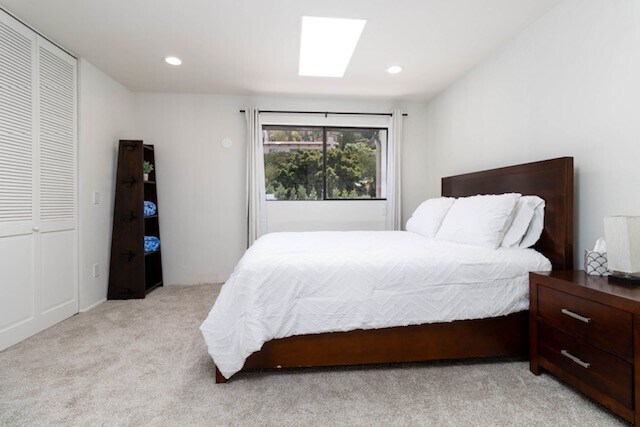 Building Photo - 7774 Via Capri