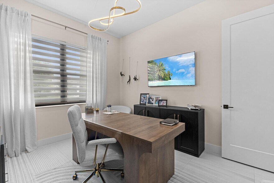 Building Photo - 12470 Solana Bay Cir