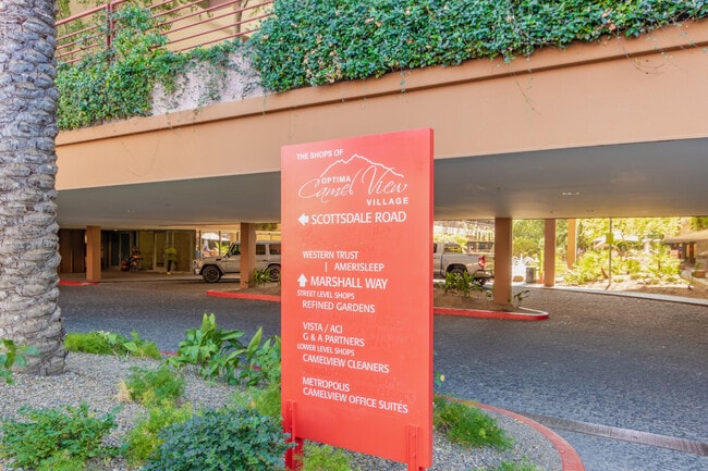 Building Photo - 7131 E Rancho Vista Dr