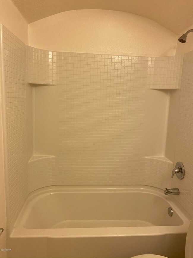 Building Photo - 202 Wentworth Grande Dr