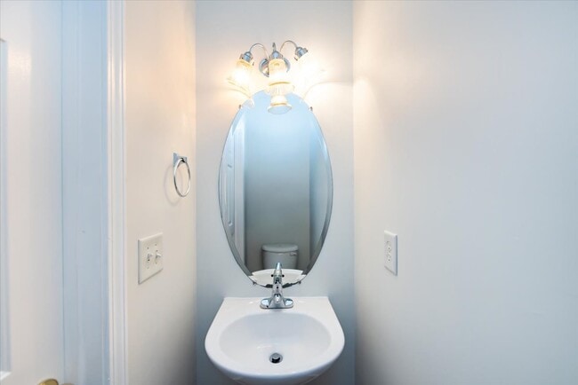 Building Photo - 5028 Prosperity Ridge Rd