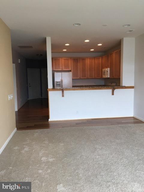 Building Photo - 37697 Ulster Dr