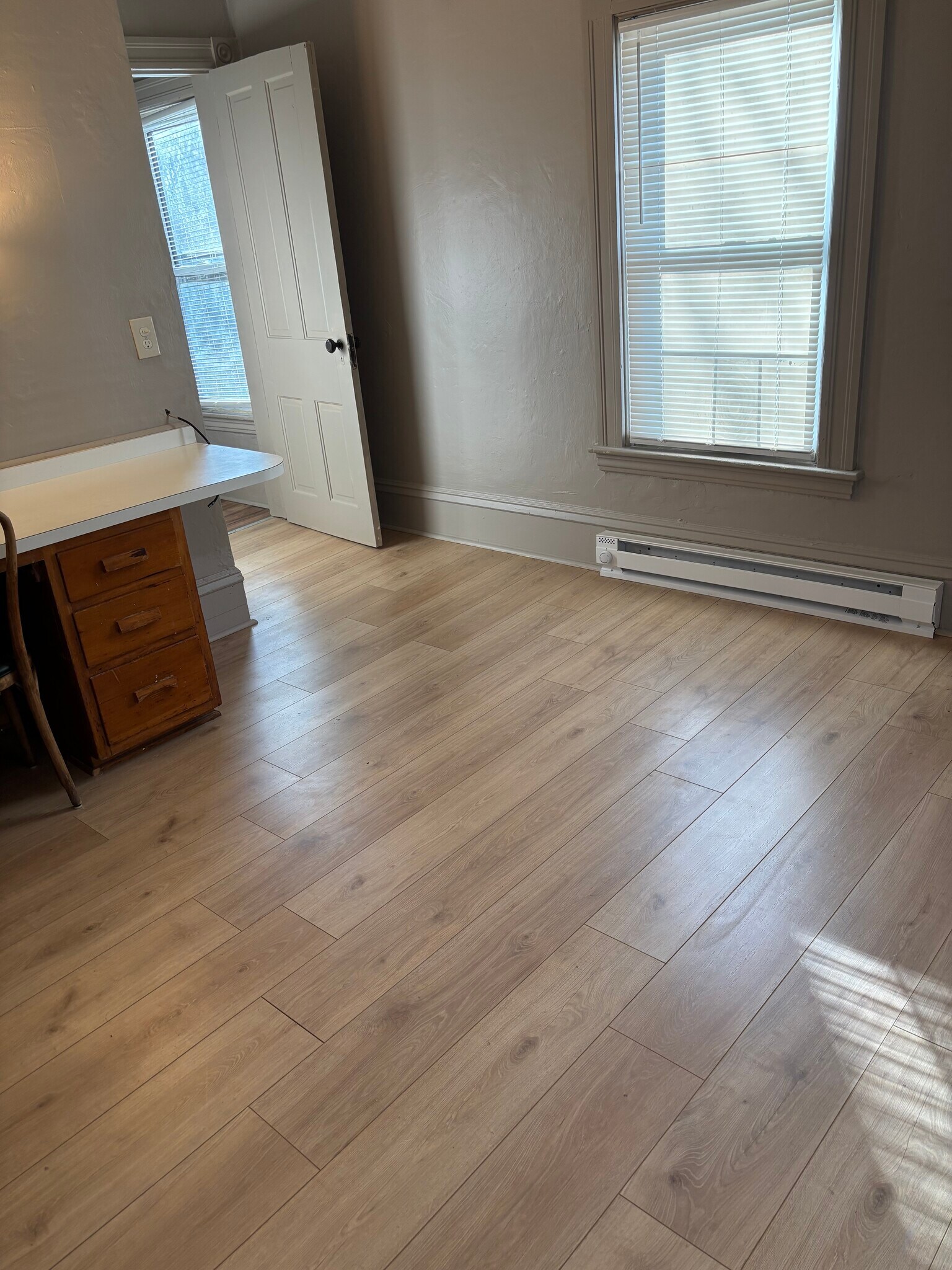 Bedroom - 866 Liberty St