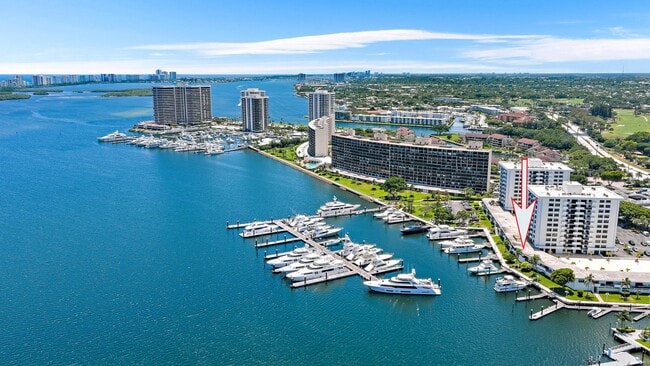 Building Photo - 1208 Marine Way