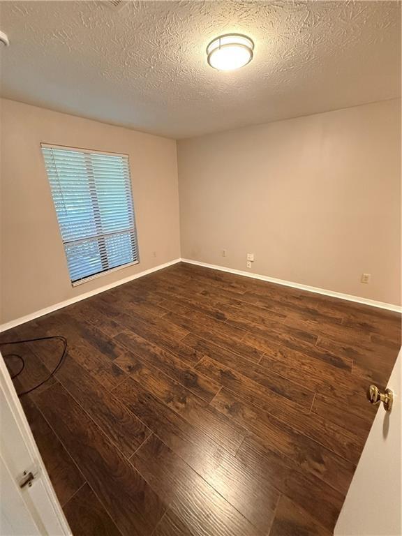 Building Photo - 423 Warm Springs Cir