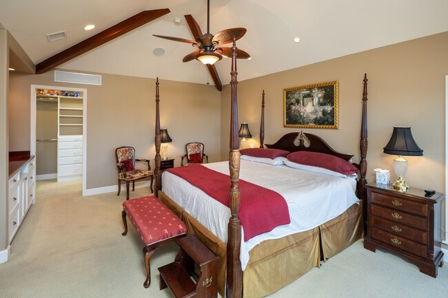 Building Photo - 1170 Kaumailuna Pl