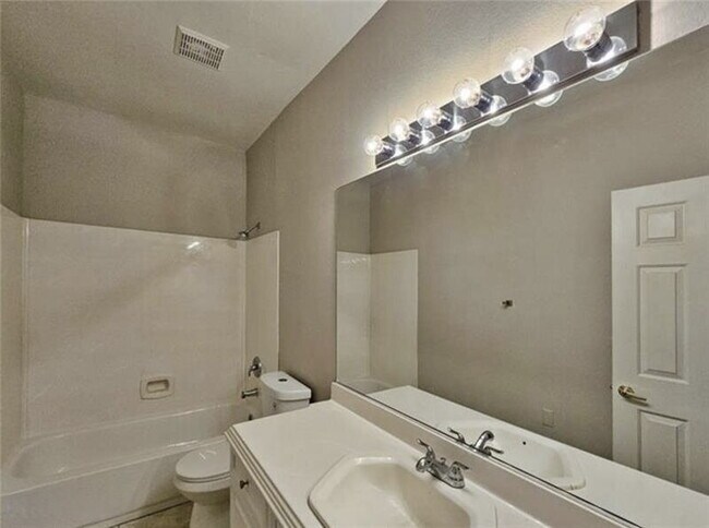 Building Photo - GATED SUMMERLIN HOME | 5 BEDROOM + DOWNSTAIRS DEN | 3-CAR GARAGE
