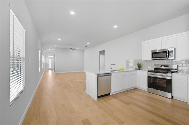 Building Photo - 908 Pne Bch Dr