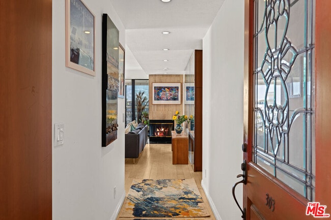 Building Photo - 6220 Pacific Ave