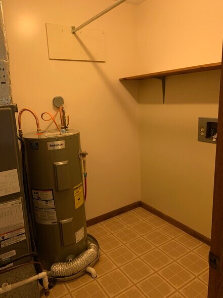 Building Photo - 5459 Hebbardsville Rd