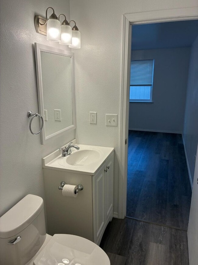 Building Photo - 15810-15810 94th Ave Ct E