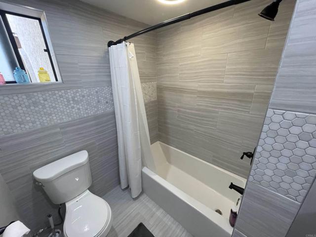 Building Photo - 15290 Moonglow Dr