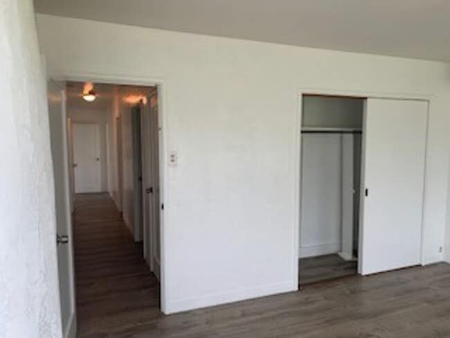 Building Photo - 186 Ohana St