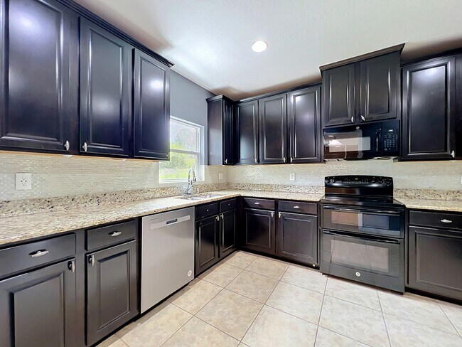 Building Photo - 1288 Dillard Dr SE