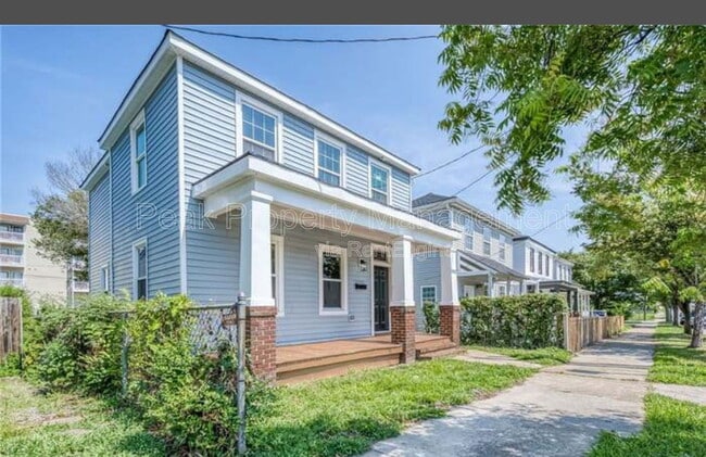 Building Photo - 1413 Decatur St