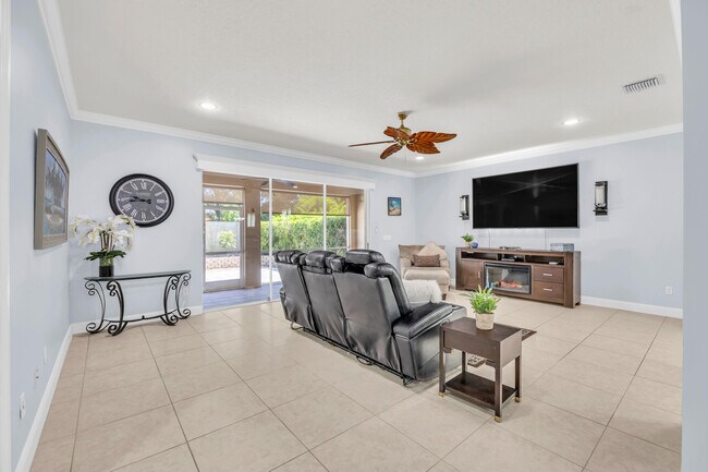 Building Photo - 148 Cypress Cove