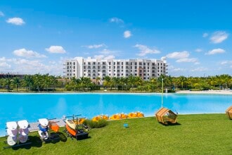 Building Photo - Villa Sole