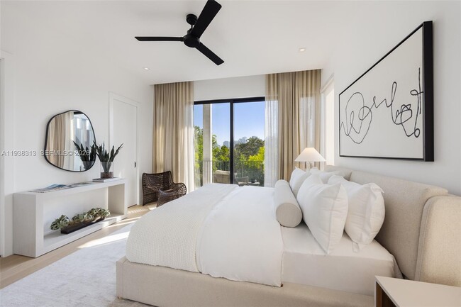 Building Photo - 92 SW 28th Rd