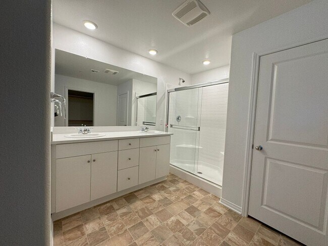 Building Photo - Brand new house at Winchester road in Brand New Willow Springs community - close to everywhere