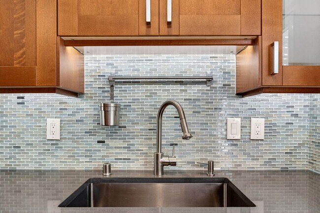 Building Photo - 2,003 Sq Ft Modern 4BR/2BA: Solar, EV Charging & Private Orchard!