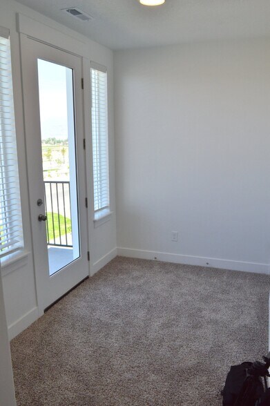 Building Photo - 12778 Pinnacle Peak Ln
