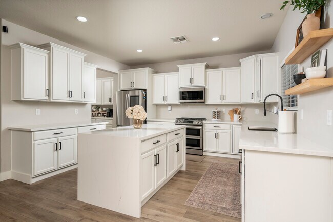 Building Photo - 9336 W Georgia Ave