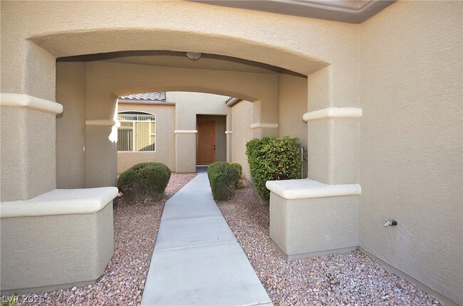 Building Photo - 5707 Golden Leaf Ave