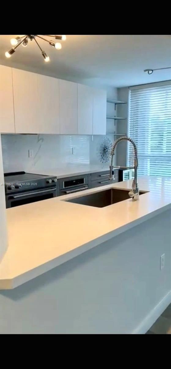 Building Photo - 1688 West Ave