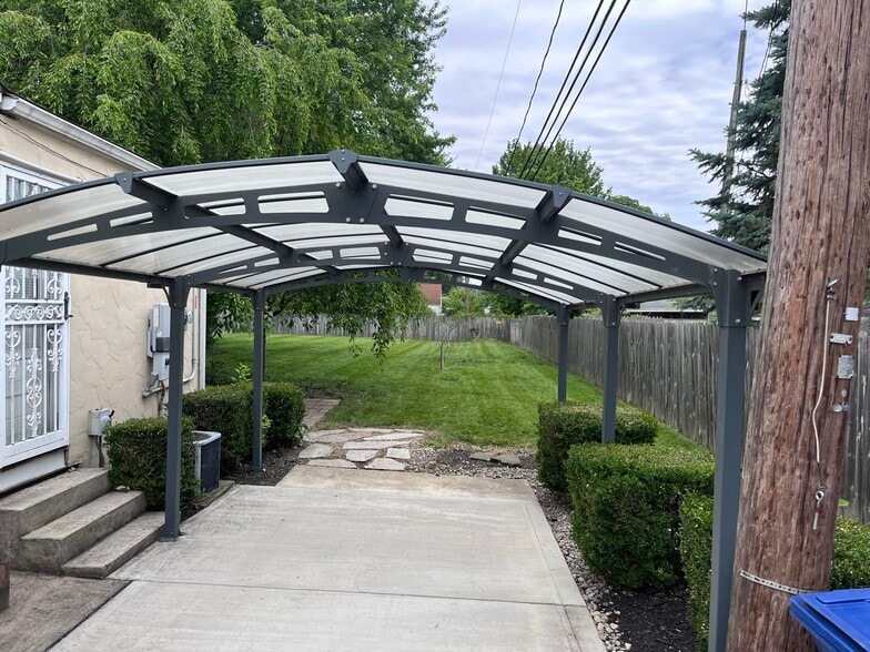 Car Port - 1356 Acton Rd