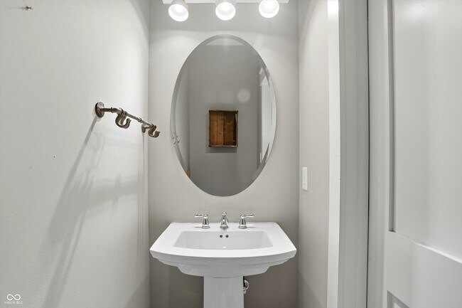 Building Photo - 12438 Hawks Landing Dr